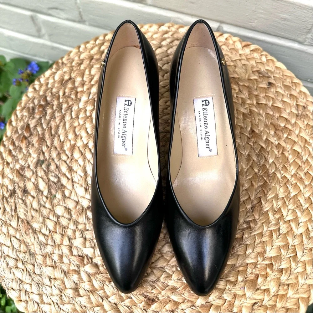 Etienne Aigner Zurich Black Leather Pumps NWOT - Picture 11 of 16